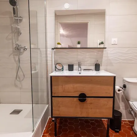 Vue Gassendi Art Déco King Size Verrière Appartement Digne-les-Bains